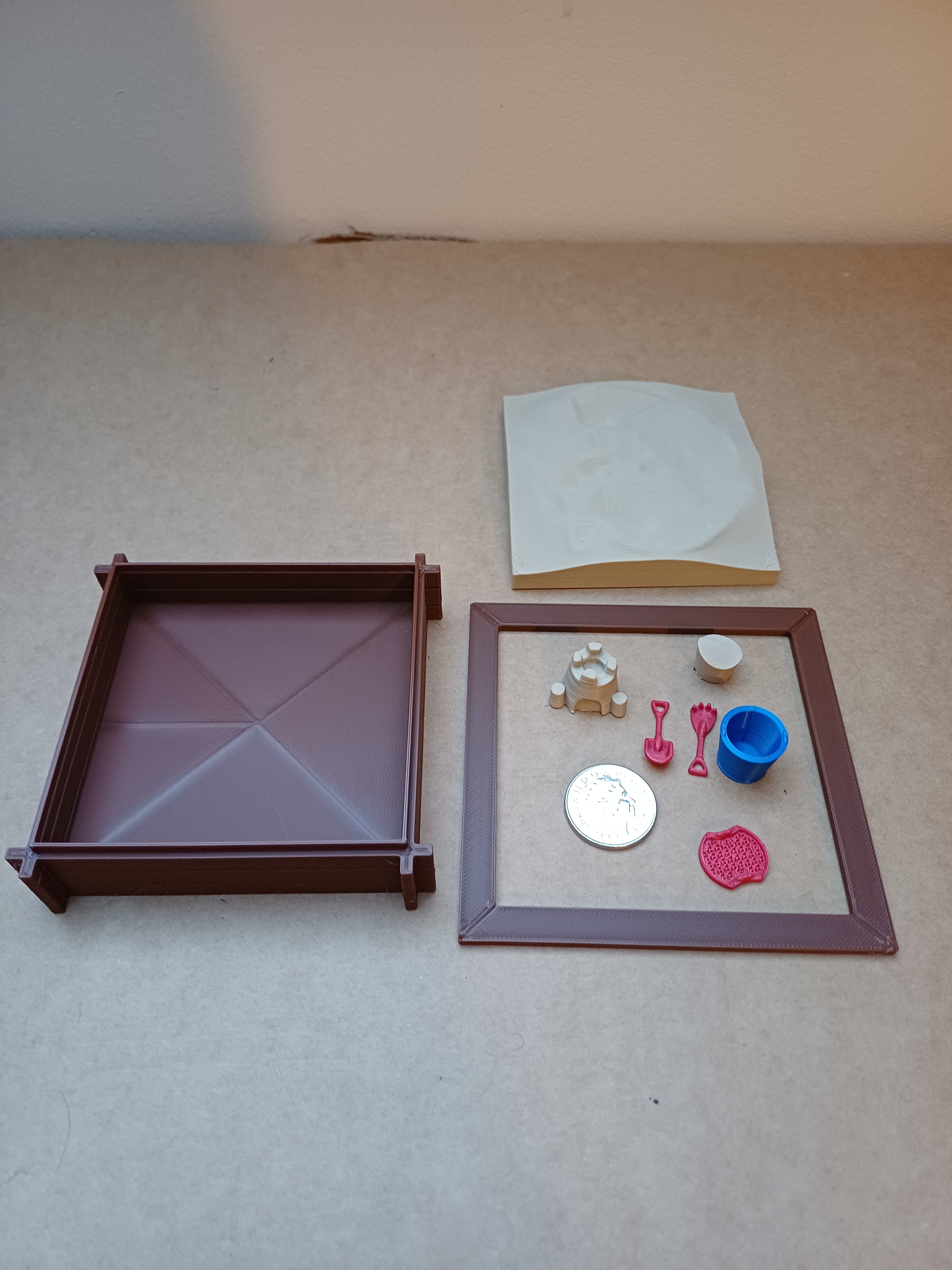 1:12 Scale Dolls House Miniature Sandpit Set – Tiny Adventure Garden Accessory