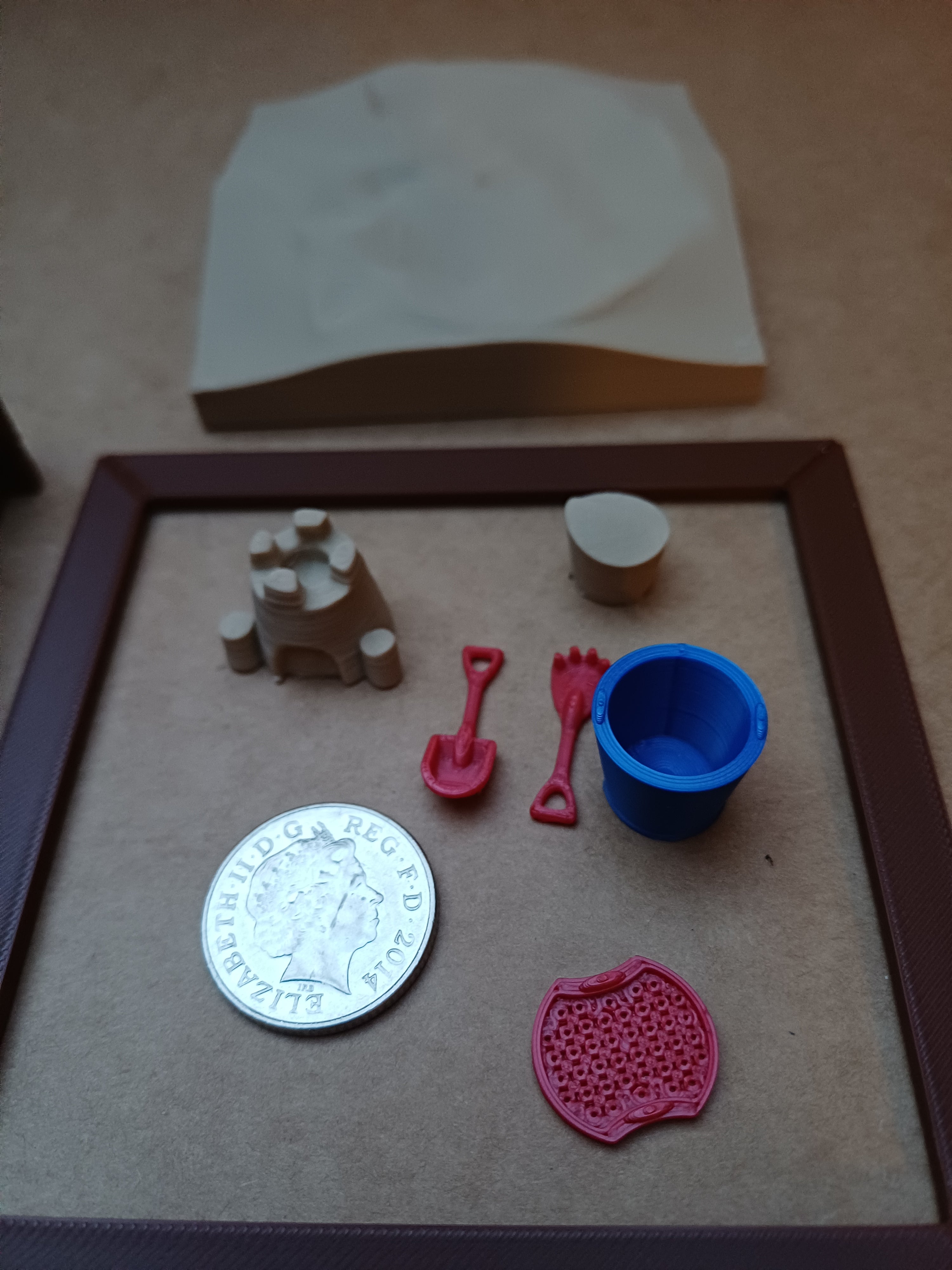 1:12 Scale Dolls House Miniature Sandpit Set – Tiny Adventure Garden Accessory