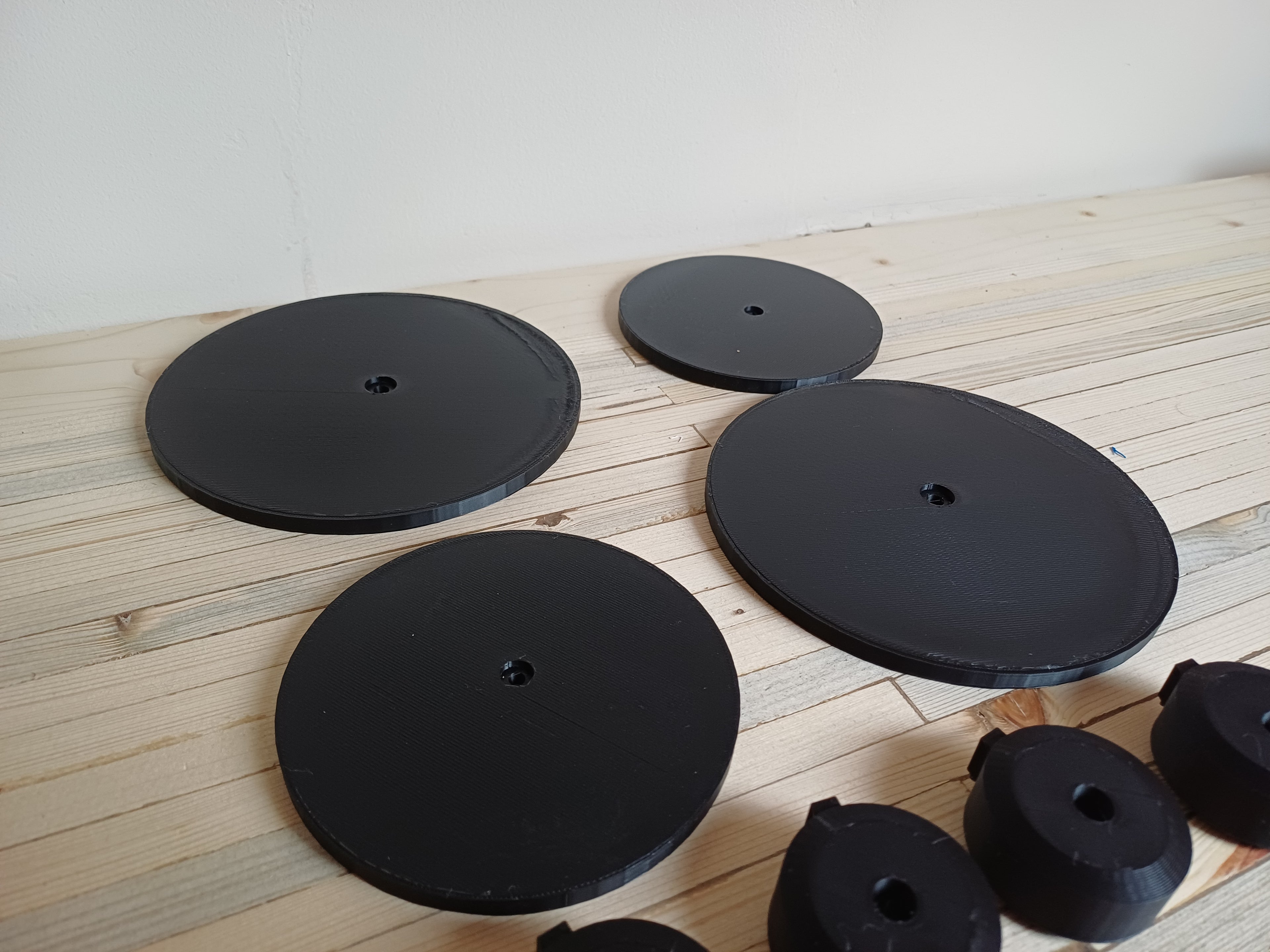 Old Style Mud Kitchen Cooker Rings in black - Mud kitchen accessories