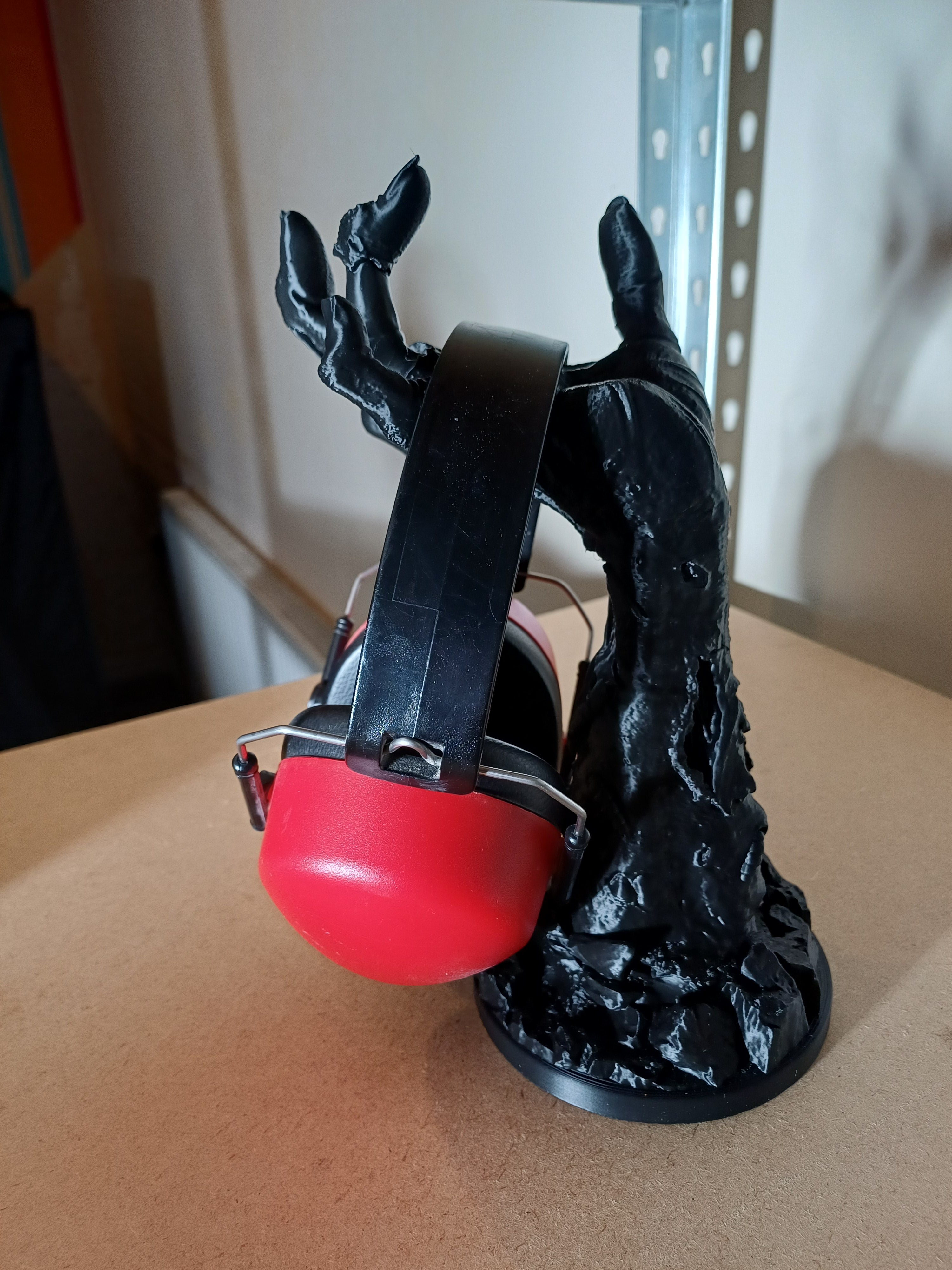 Zombie Hand Headset Stand 250mm Horror Gaming Desk Accessory Primed & PaintReady