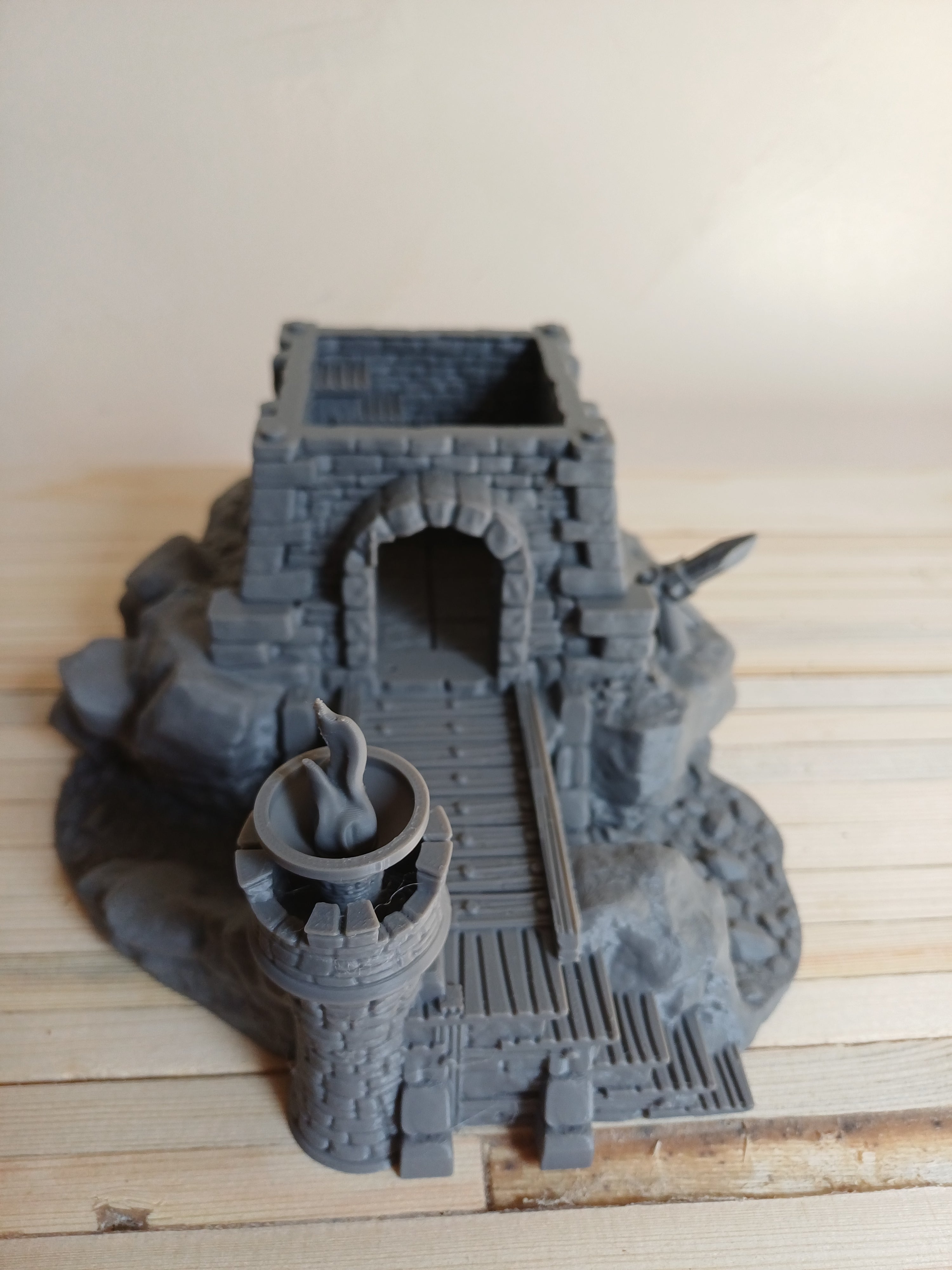 The Stonewatch Outpost — 28mm Medieval Terrain Building | Grey PLA | Unpainted