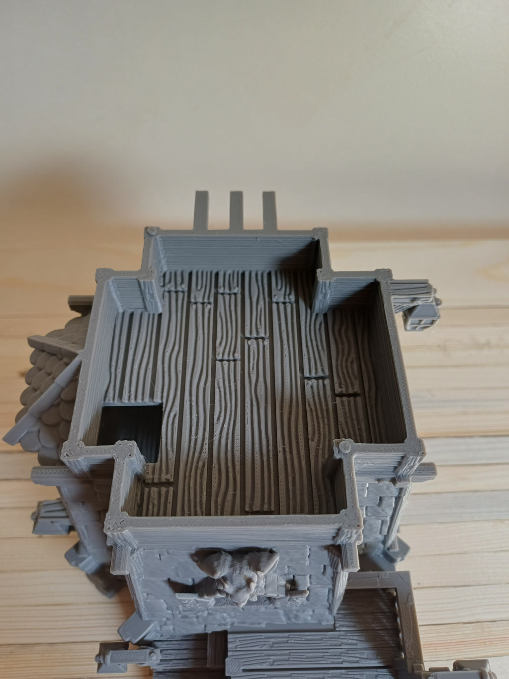 The Ravenspire Manor — 3D Printed Gothic Fantasy Manor House, 28mm Tabletop Terrain, DnD TTRPG Building, Warhammer Wargame Scenery