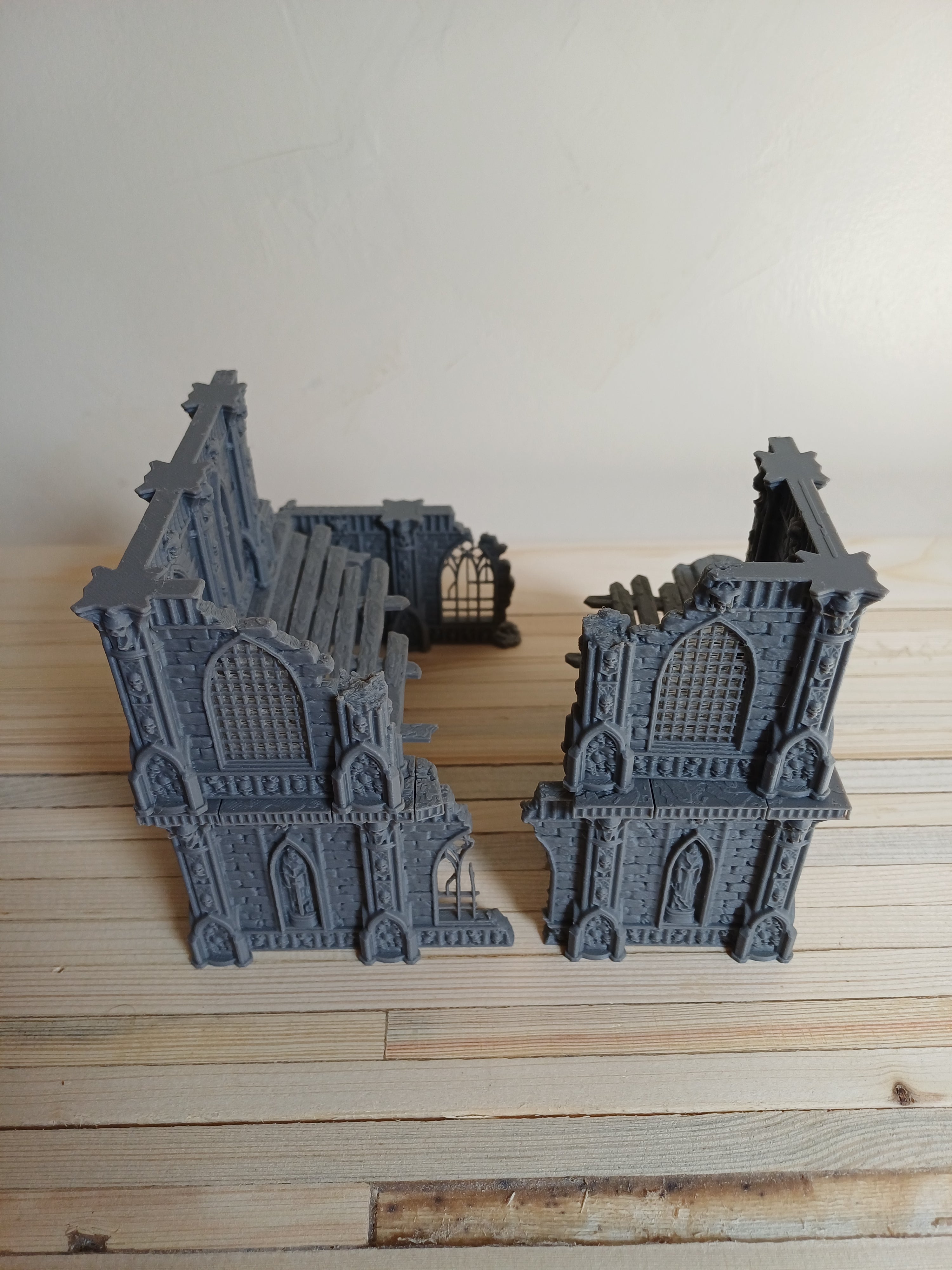 Grimdark Gothic Ruin 2-Storey Modular 3D Printed Sci-Fantasy Wargame Terrain 28m