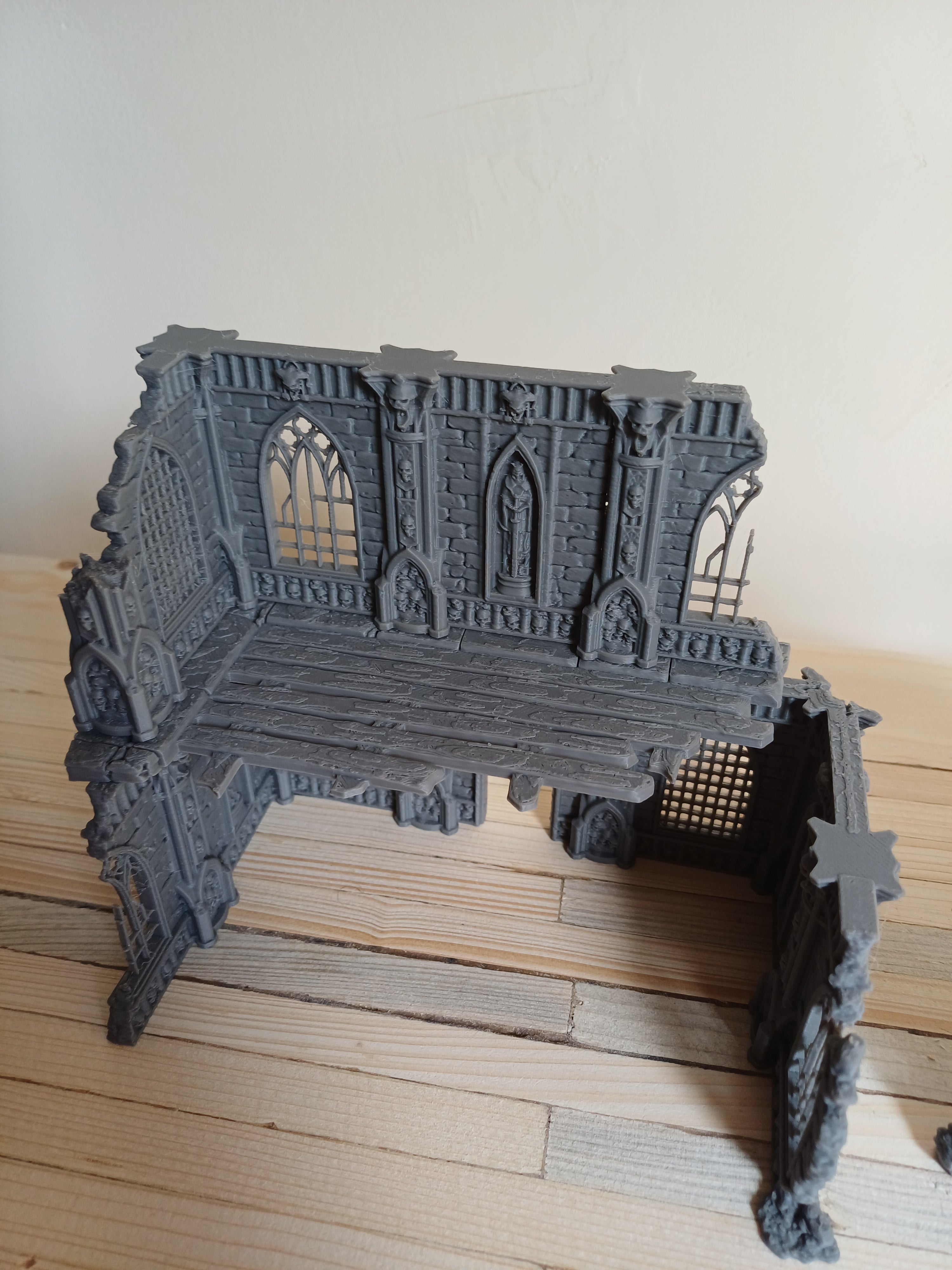 Grimdark Gothic Ruin 2-Storey Modular 3D Printed Sci-Fantasy Wargame Terrain 28m