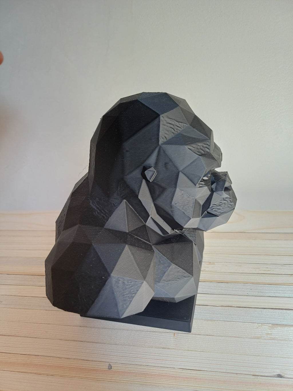 Low Poly Gorilla Bust Sculpture 18cm Geometric Ape Statue Black