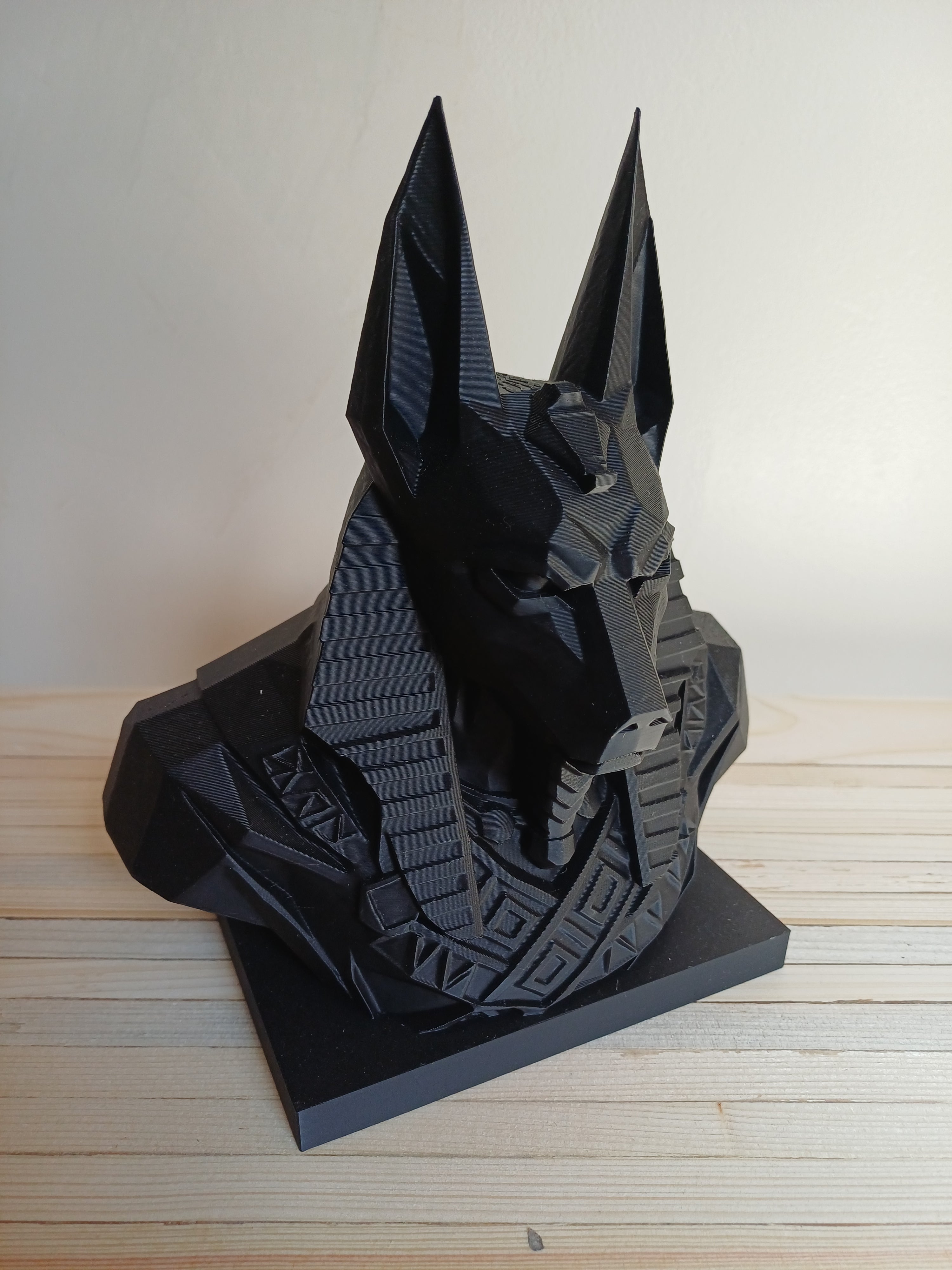 Anubis Bust Sculpture 20cm Egyptian God Statue with Hieroglyphic Detail Black Gothic Dark Decor Ancient Egypt Ornament Shelf Display Figure