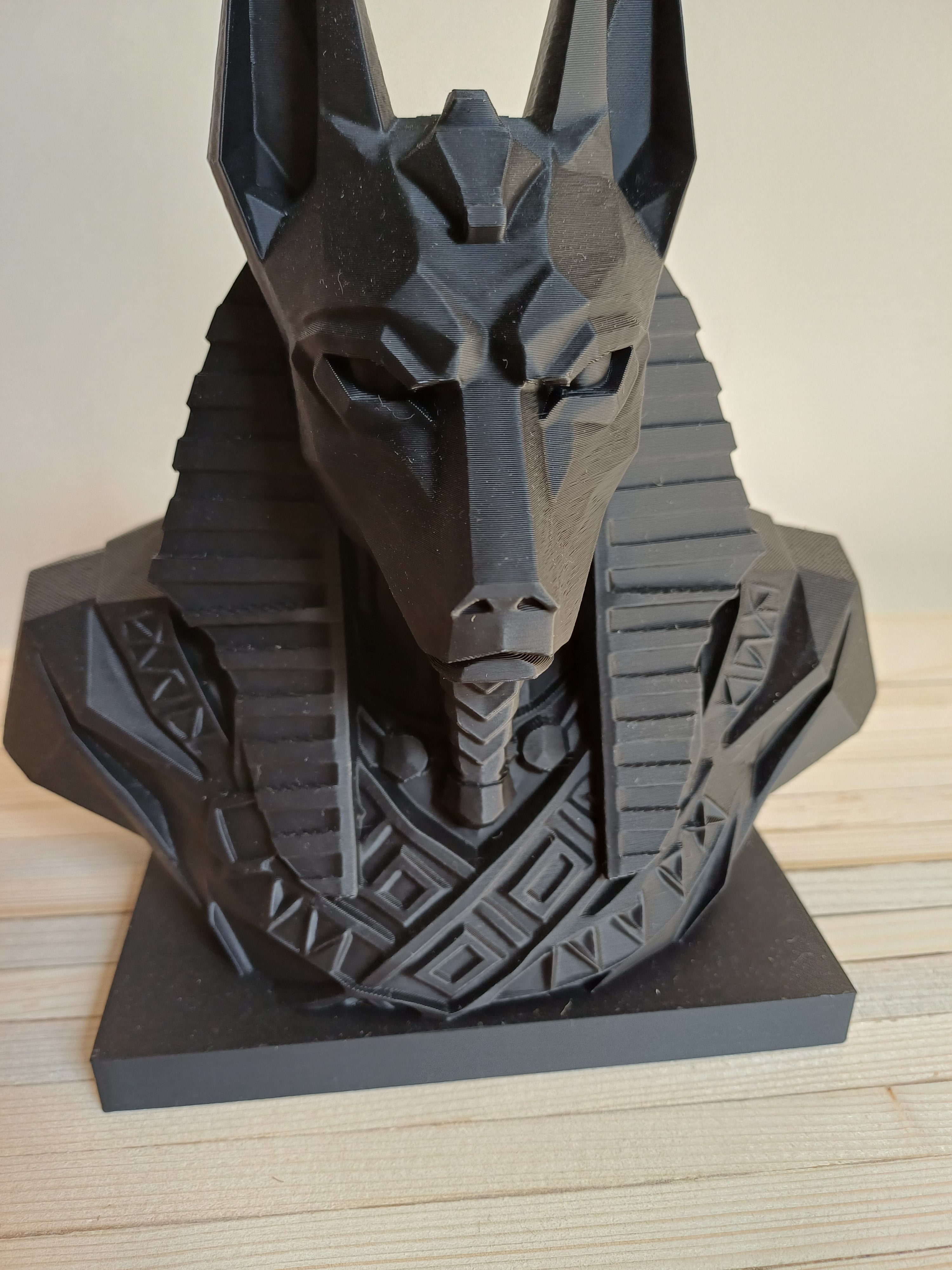 Anubis Bust Sculpture 20cm Egyptian God Statue with Hieroglyphic Detail Black Gothic Dark Decor Ancient Egypt Ornament Shelf Display Figure