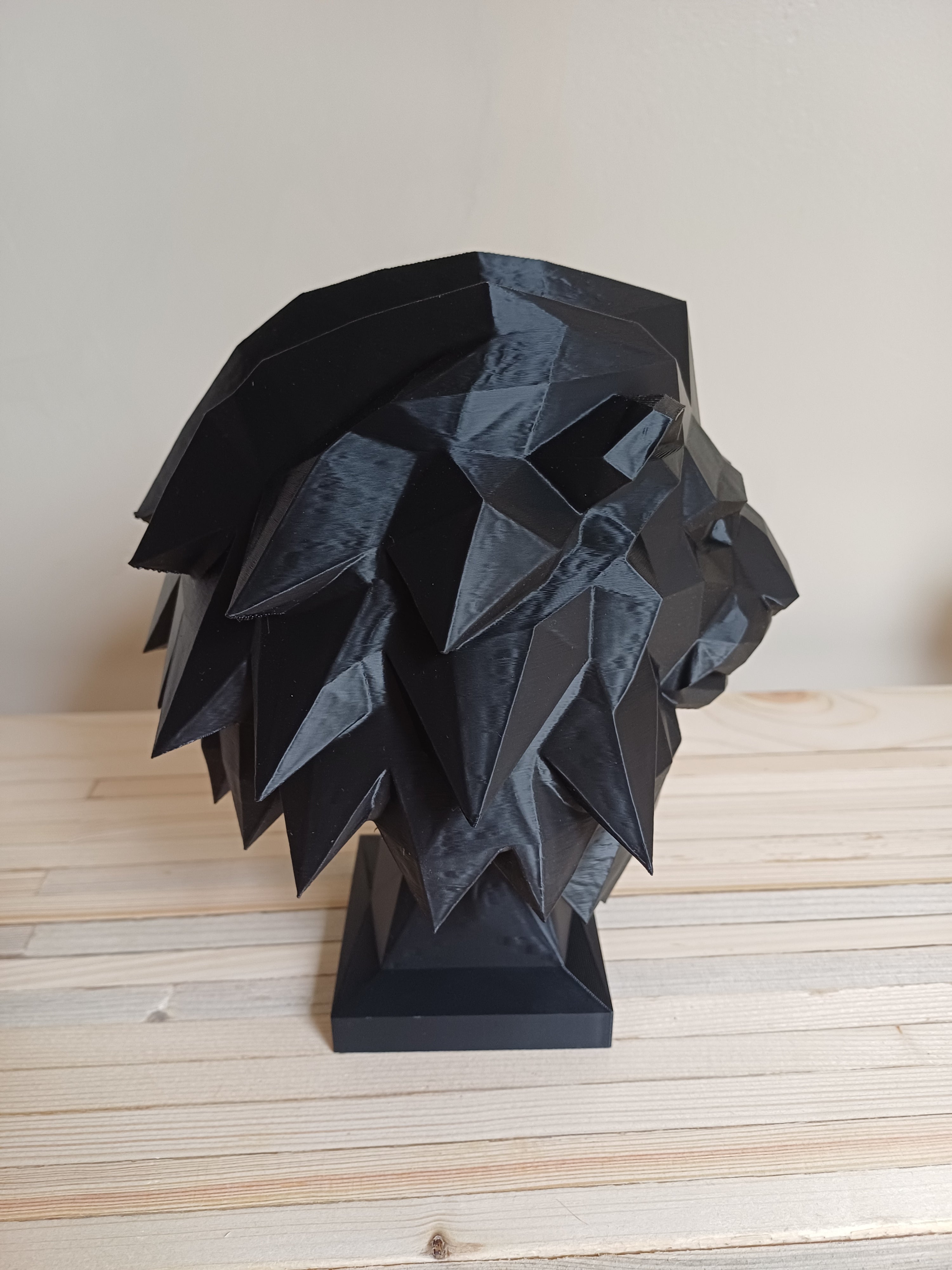 Leo Lion Bust Sculpture 20cm Geometric Lion Head Statue Leo Shelf Ornament Black