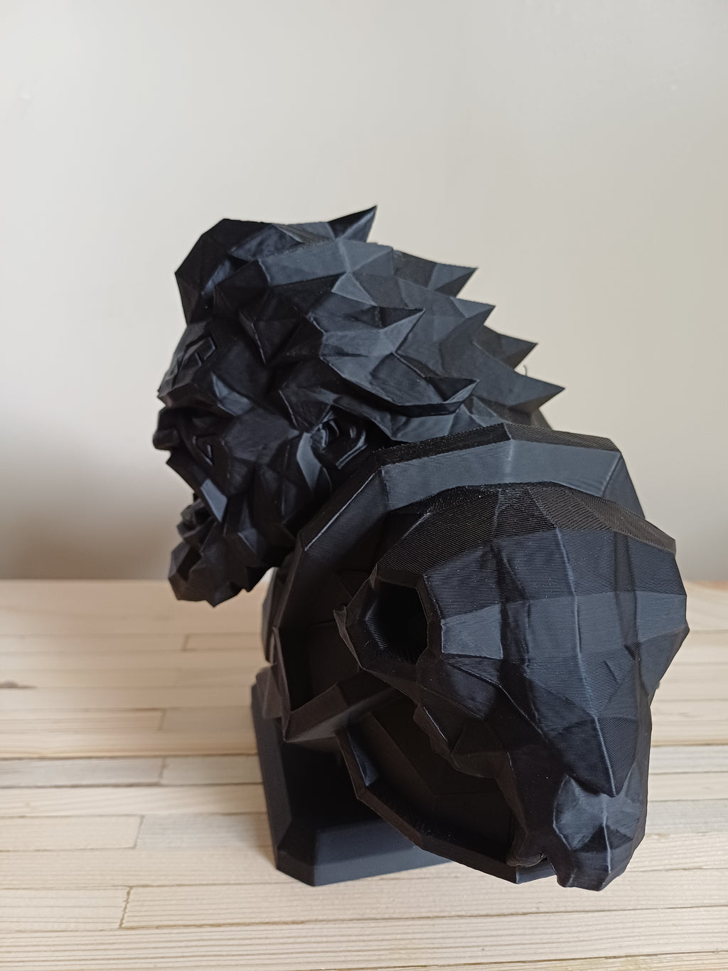 3D Printed Low Poly Berserker Bust Statue — 20cm, DnD Fantasy Barbarian Figure, Black
