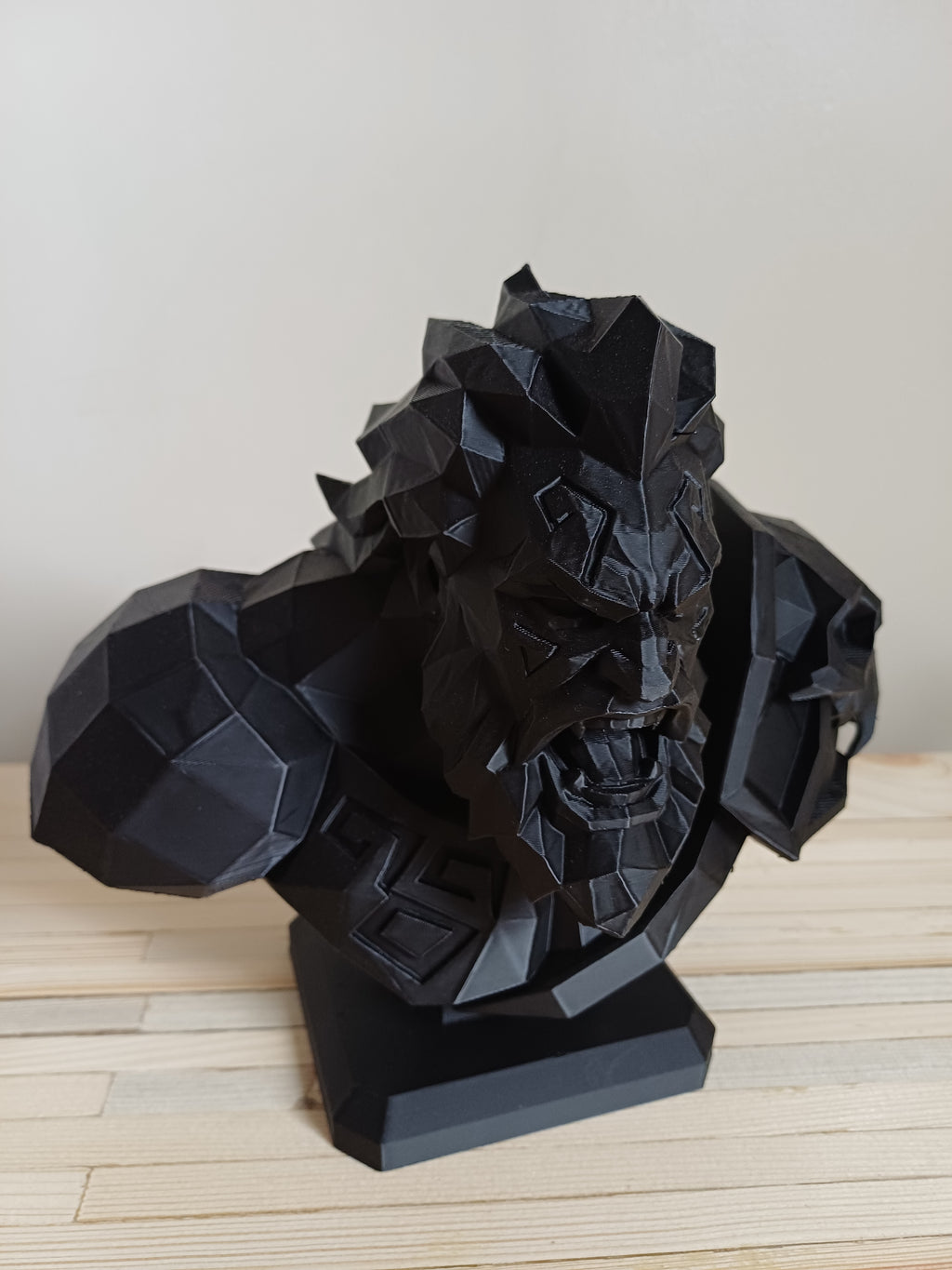 3D Printed Low Poly Berserker Bust Statue — 20cm, DnD Fantasy Barbarian Figure, Black